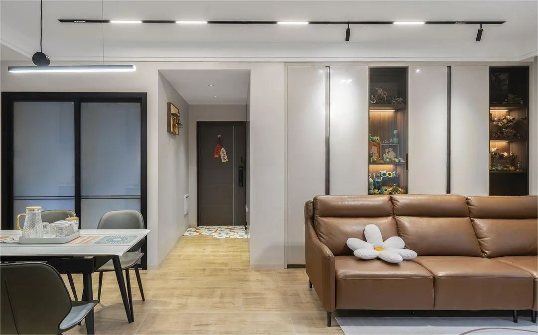 爆改85m²溫馨舒适小戶型，一(yī / yì ／yí)個(gè)字：絕！