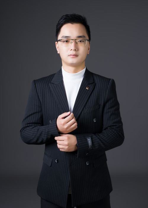 高駿